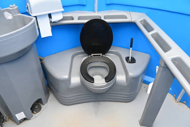 Portable Toilet Options We Offer in Sheridan, IL